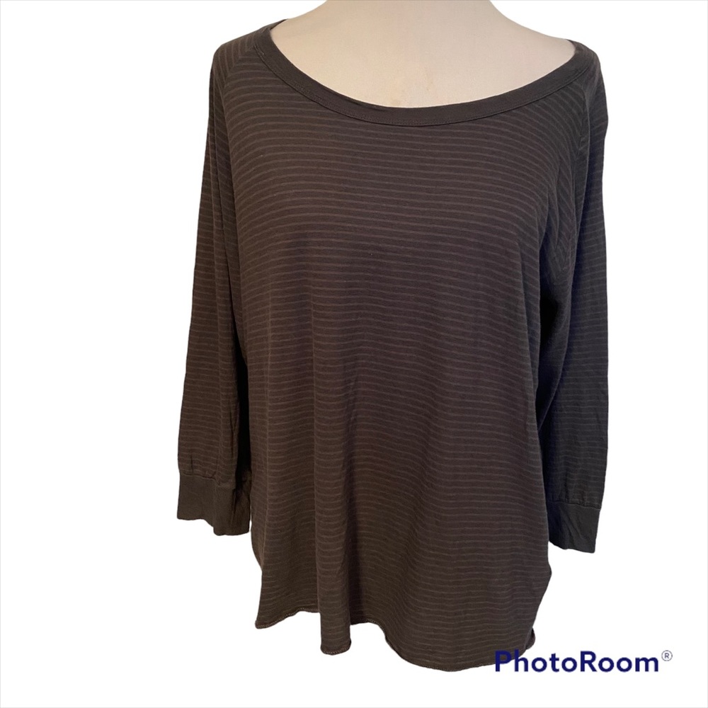 JAMES PERSE TOP TEE GRAY STRIPE 3/4 SLEEVE BOAT NECK SIZE 4 XL